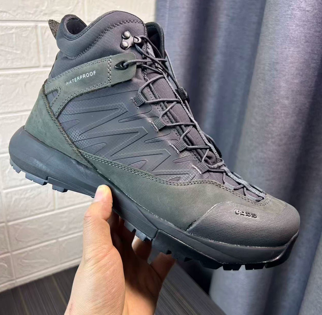 High Top Hiking Leather Shoes  - Hunting Outdoor Brands ulasan dan harga